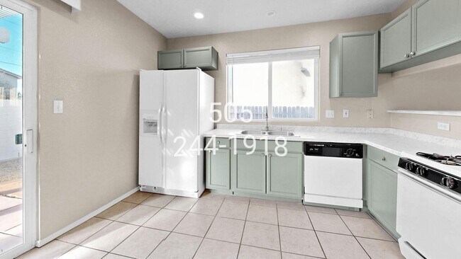 Building Photo - 6908 Gabbro Ave NE