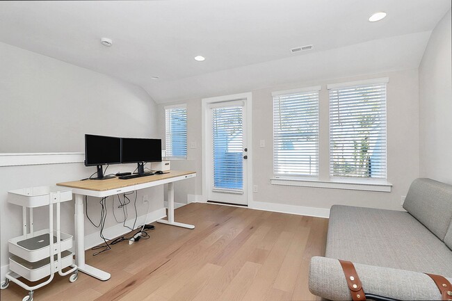 Building Photo - LoSo Terrace like new townhome available for rent!