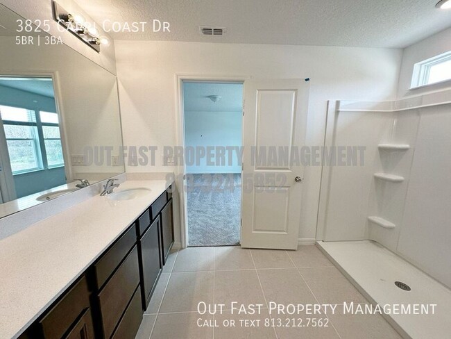 Building Photo - 3825 Capri Coast Dr