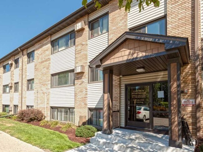 Interior Photo - Lakeview Apartments