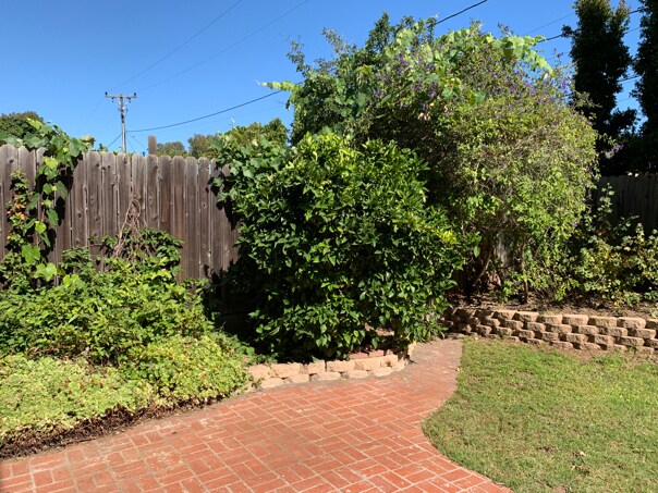 Building Photo - 3745 Portofino Way