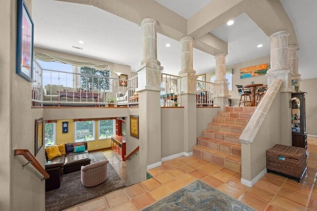 Building Photo - 2188 Cordero Rd