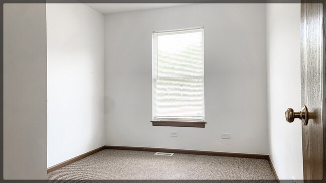 Building Photo - 1334 Mc Cameron Ave