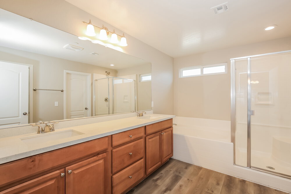 Building Photo - 6212 Red Jamboree Ct