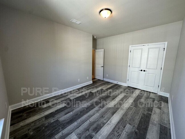 Building Photo - 9209 Colin Crossing Ct