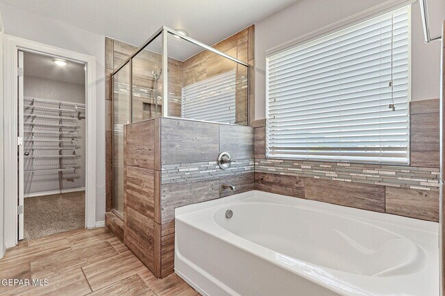 Building Photo - 229 Gonzalo Cir