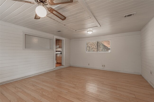 Building Photo - 1417 23rd St