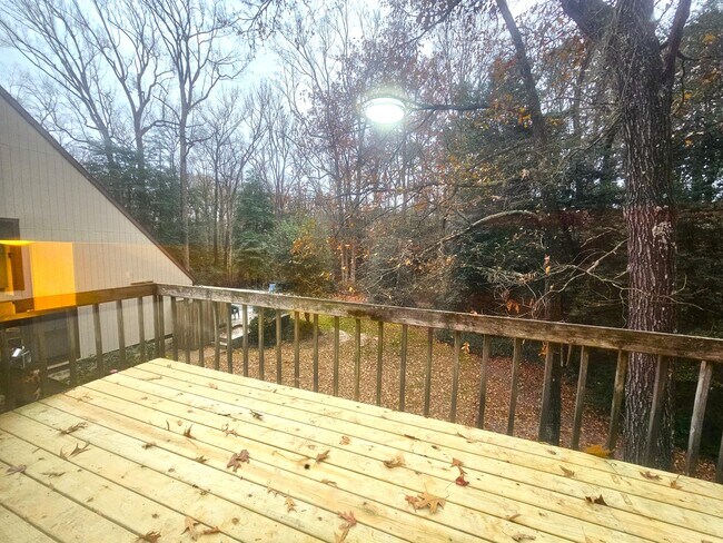 Building Photo - 7533 Carmen Ct