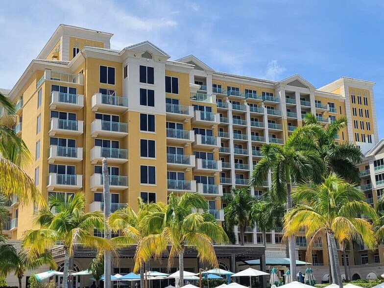 Building Photo - 455 Grand Bay Dr