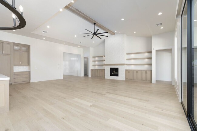 Building Photo - Gorgeous Custom Single Story with RV Garage