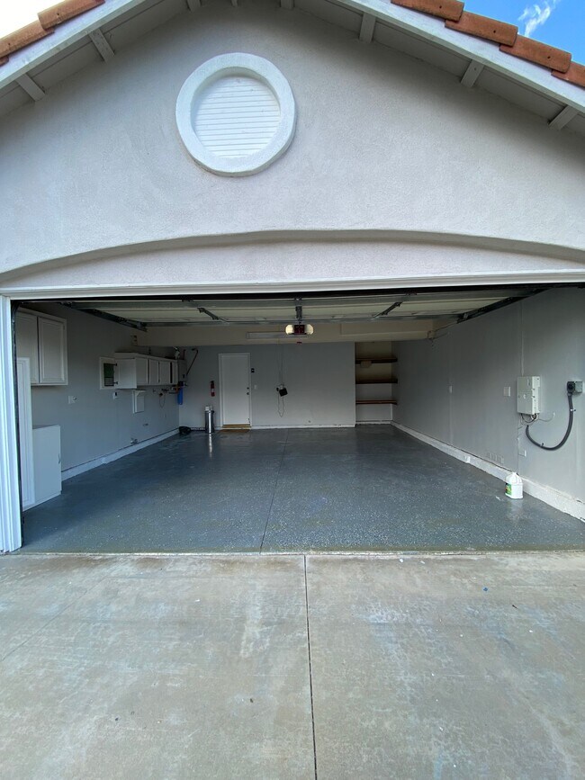 Building Photo - 15530 Oakflats Rd