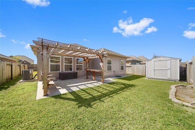 Building Photo - 10323 Matterhorn Dr