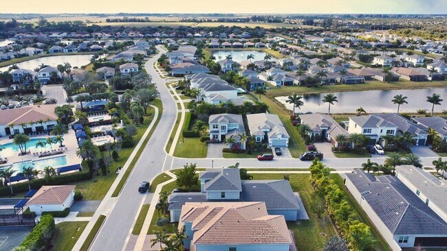 Building Photo - 13185 Mount Columbia Terrace