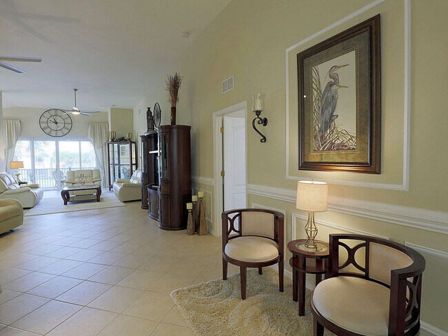 Building Photo - Moody River~  Furnished Coach Home