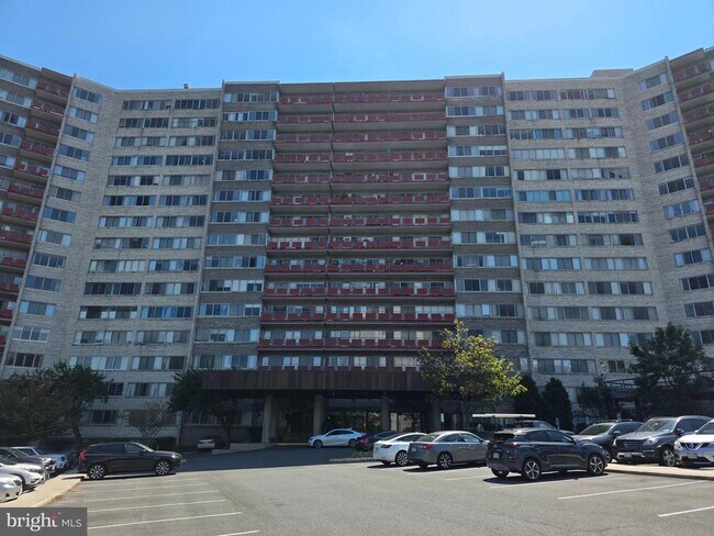Primary Photo - 5340 Holmes Run Pkwy
