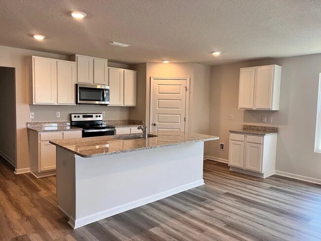 Building Photo - 3113 Tricia Cir