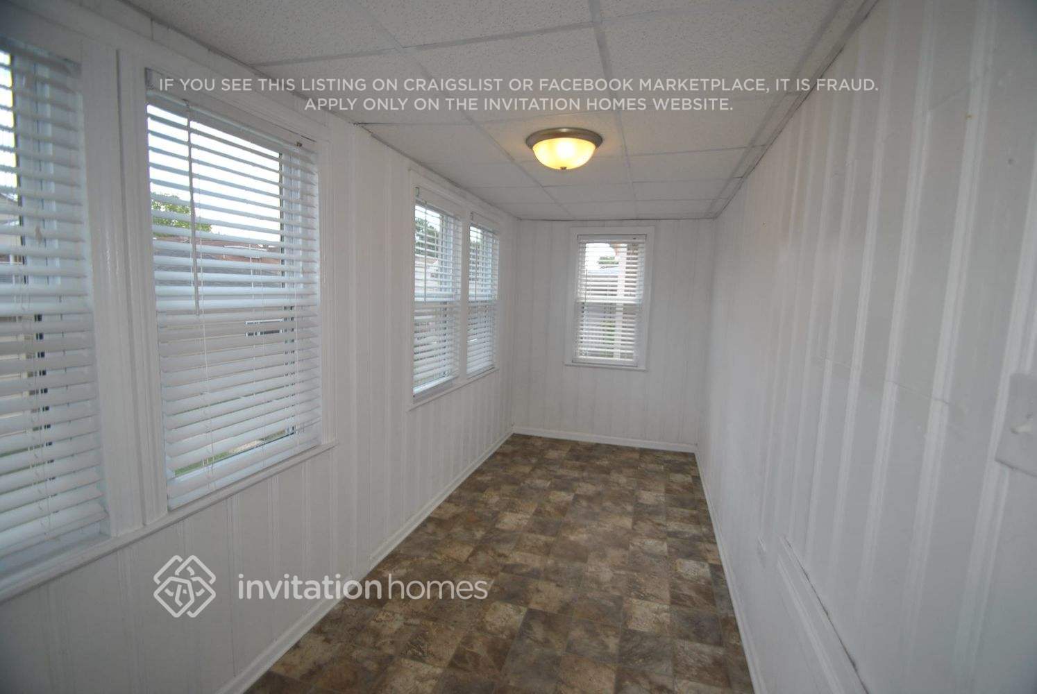 Building Photo - 2723 N 77th Ave