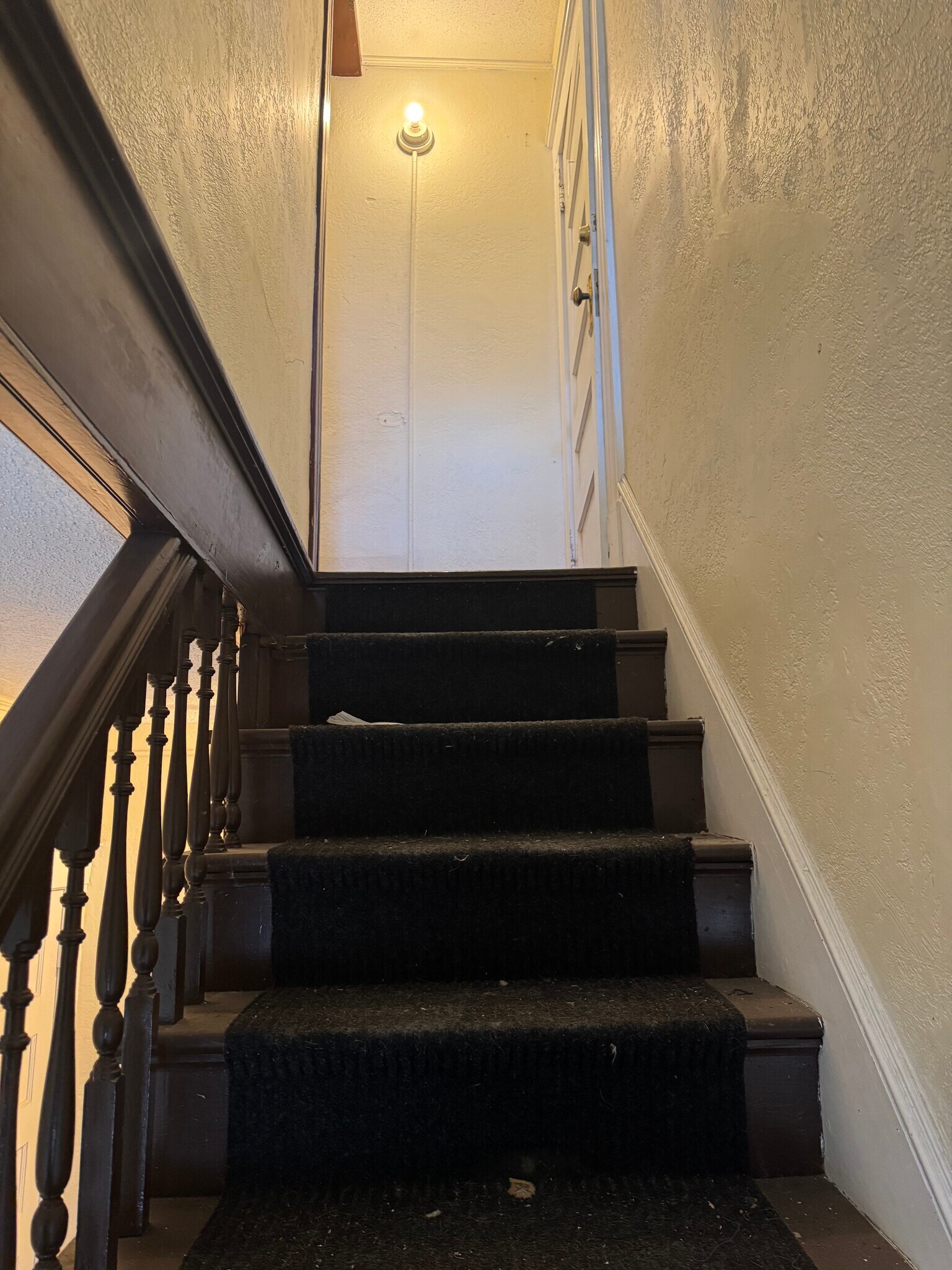 Stairs to front door - 128 Pleasant St