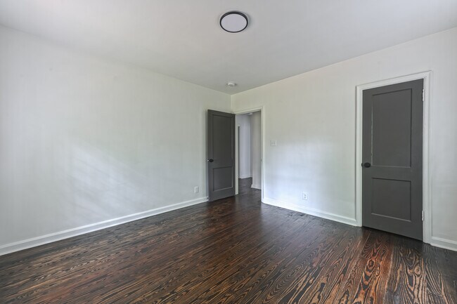 Building Photo - 1080 Ollie Cir NW