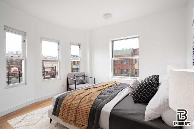Building Photo - 1 bedroom in BROOKLYN NY 11226