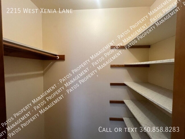 Building Photo - 2215 W Xenia Ln