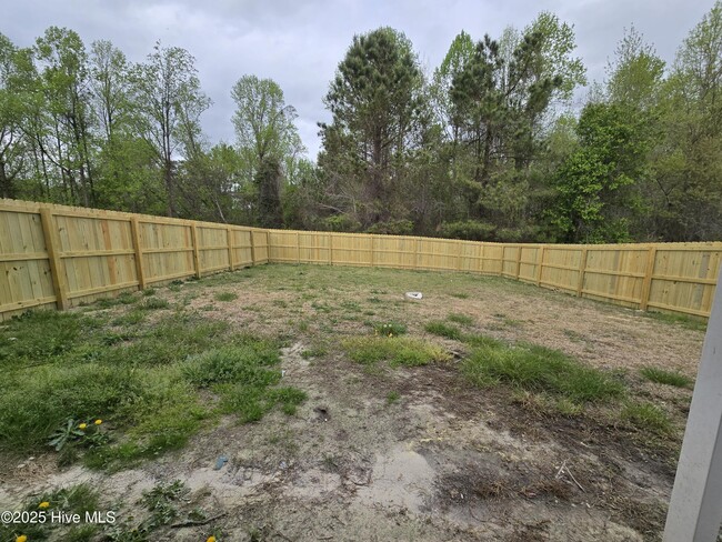 Building Photo - 1868 Cambria Dr