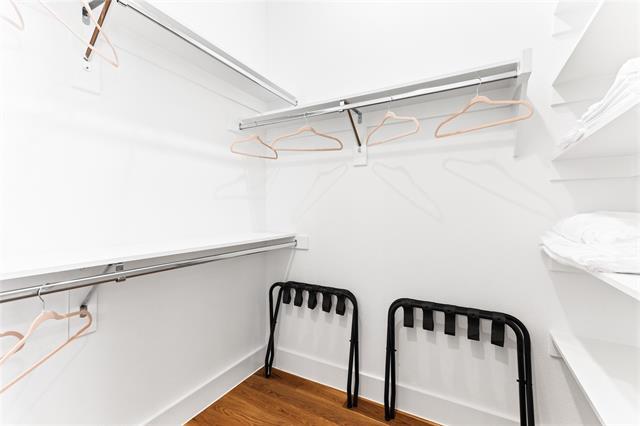 Building Photo - 1906 Annex Ave