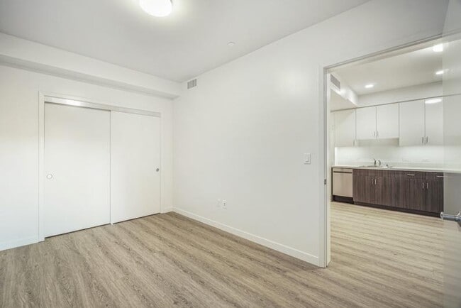 Building Photo - 2124 Bancroft Way