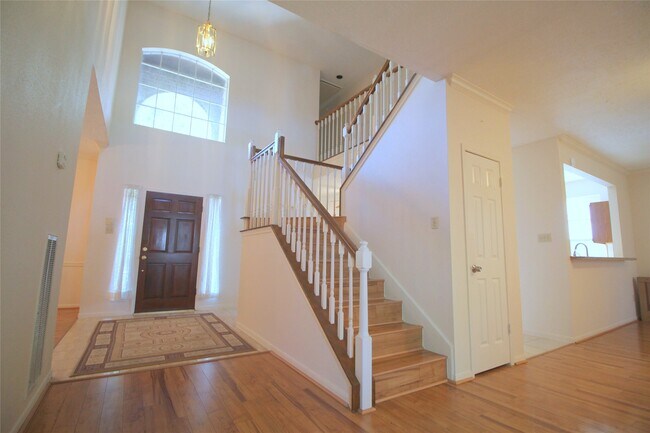 Building Photo - 16326 Brush Meadow Ct