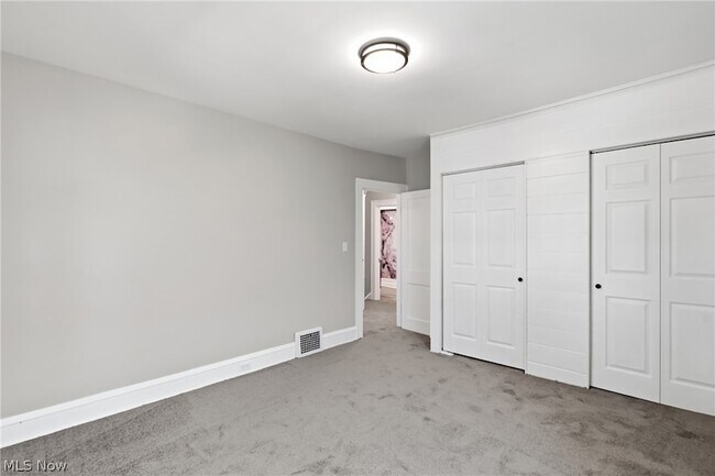 Building Photo - 1539 Elbur Ave