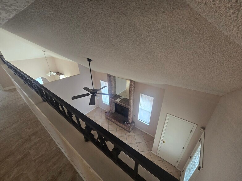 Building Photo - 11632 Scott Simpson Dr