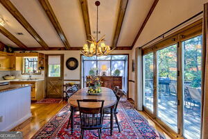 Building Photo - 842 Saddle Back Cir