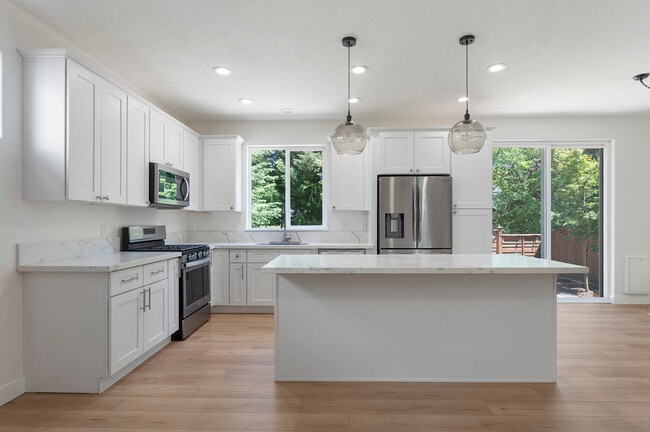 Building Photo - 3671 Wild Rose Loop