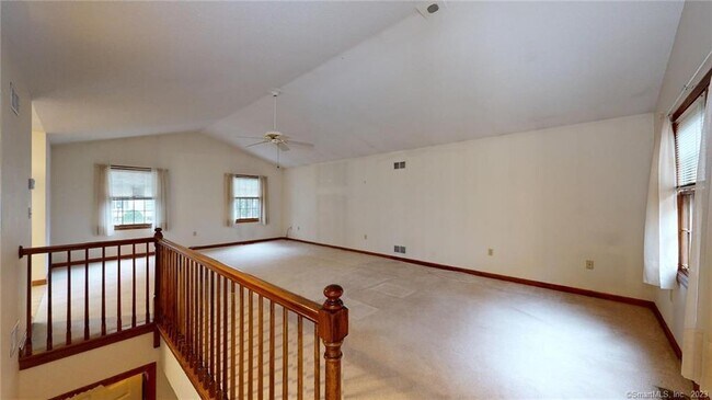 Building Photo - 111 Carriage House