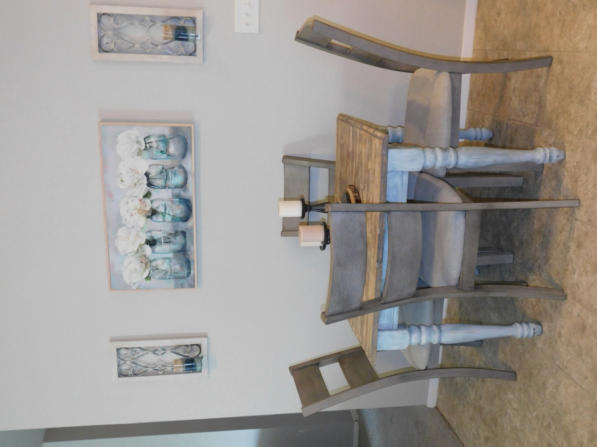 Lots of room for your dining table - 5074 W Claxton Circle