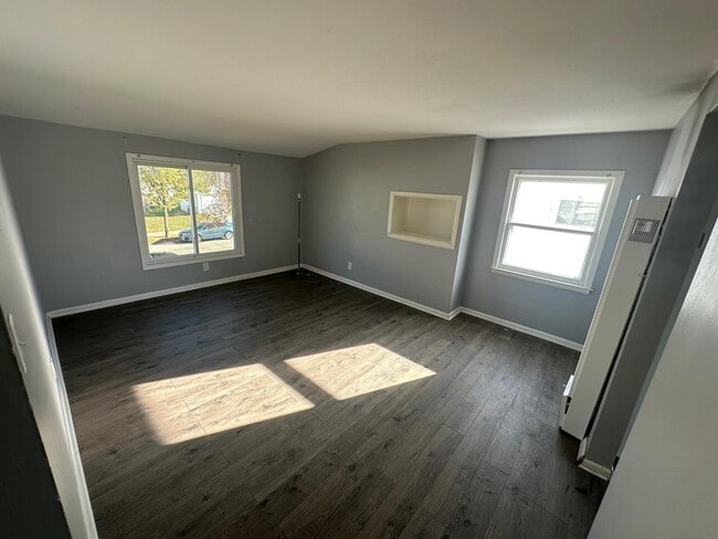 Building Photo - 6183 N 38th St