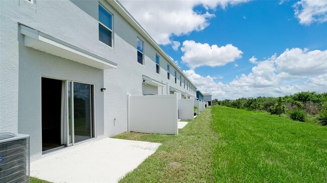 Building Photo - 2746 Pearly Banks Dr