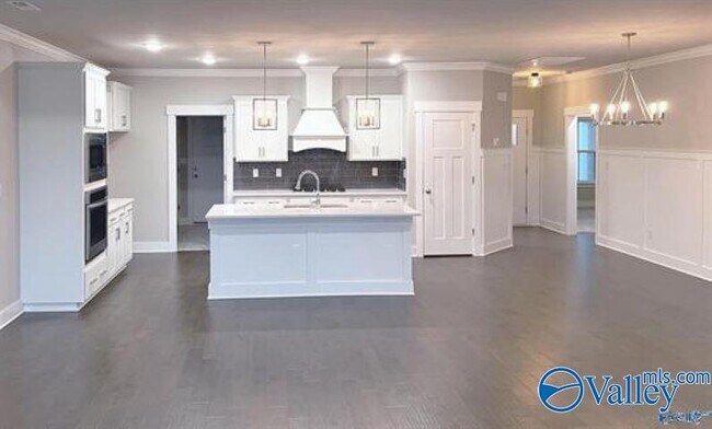 Building Photo - 429 Tillane Pk Cir