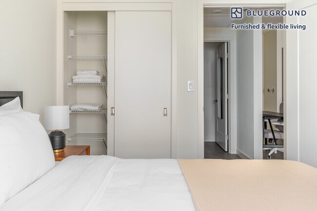 Building Photo - 100 Callan Ave