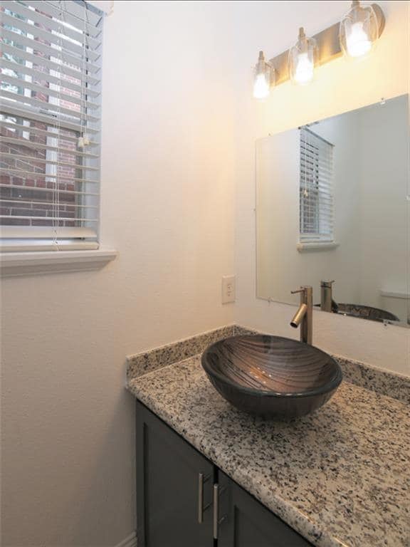 Building Photo - 14326 Cashel Wood Dr