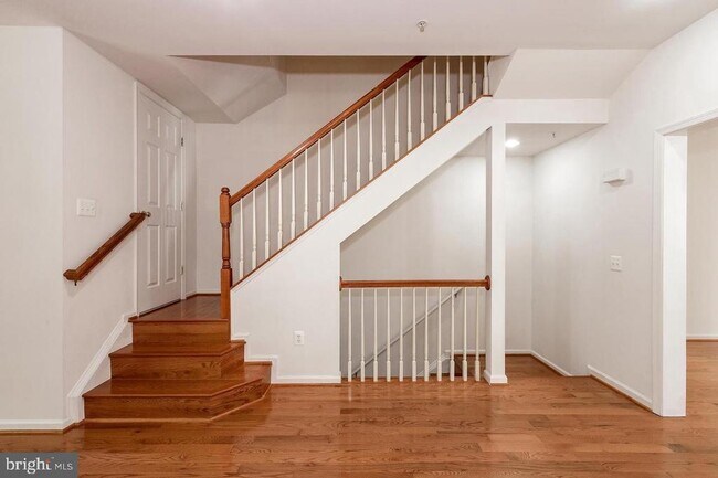 Building Photo - 13953 Lullaby Rd