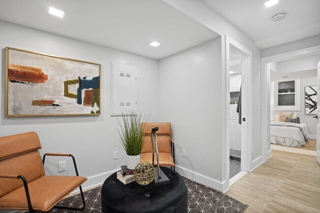 Building Photo - 1805 Wiltberger St NW