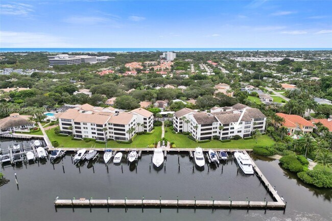 Building Photo - 925 Oak Harbour Dr