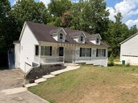 Building Photo - 3161 Glen Hollow Dr