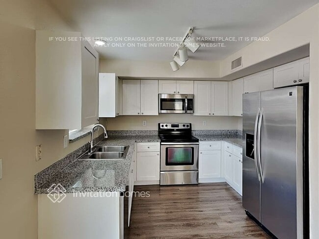 Building Photo - 4815 W Beautiful Ln