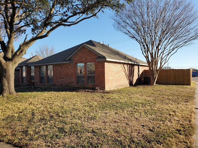 Primary Photo - 411 Vicki Ln