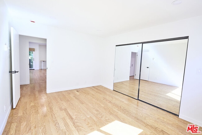 Building Photo - 302 Ashland Ave
