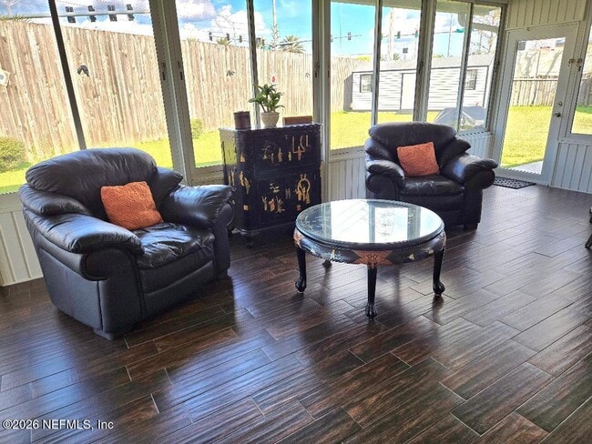 Building Photo - 6931 Cane Grass Ln E