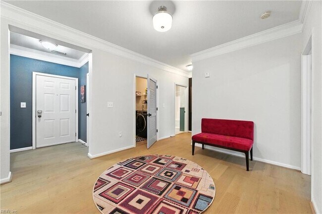 Building Photo - 522 Knolls Dr