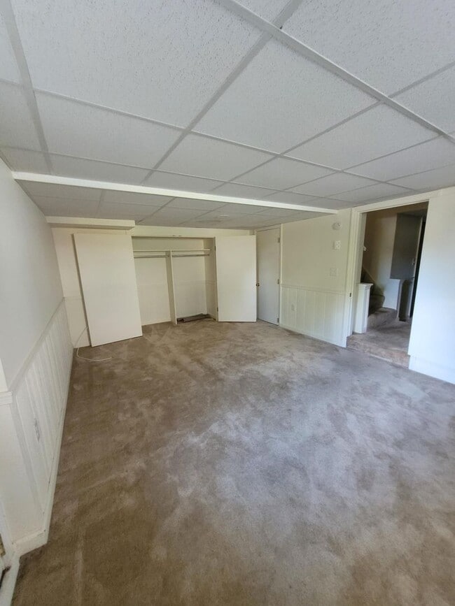 Building Photo - 135 W Main Street